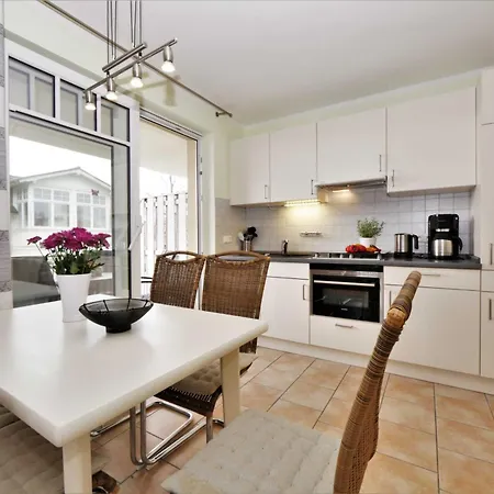 Brise Steffi Βίλα